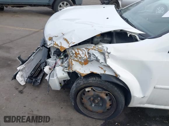 ✅ 2008 Suzuki Forenza • VIN: KL5JD56Z88K928012 • Lot: 41496425. Wystawiony na IAAI z przebiegiem 117 619 mil. Bezpłatny archiwum sprzedaży aukcyjnych z USA i szczegółowy raport historii pojazdu na DreamBid. Zdjęcie 6.