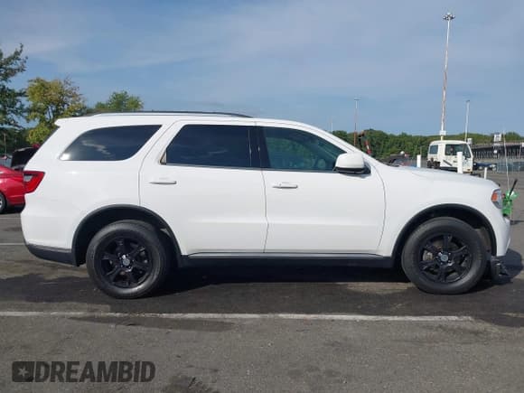 ✅ 2019 Dodge Durango SXT Plus • VIN: 1C4RDJAG0KC821839 • Lot: 43180373. Wystawiony na IAAI z przebiegiem 121 662 mil. Bezpłatny archiwum sprzedaży aukcyjnych z USA i szczegółowy raport historii pojazdu na DreamBid. Zdjęcie 13.