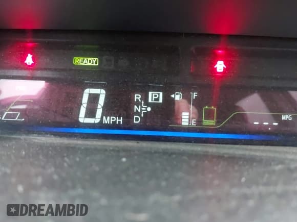 ✅ 2015 Toyota Prius Two • VIN: JTDZN3EUXFJ034438 • Lot: 43014542. Listed on IAAI with 147,462 mi. Free auction sales archive from the USA and detailed vehicle history report at DreamBid. Image 7.