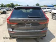 ✅ 2024 Volvo XC60 Core Dark Theme • VIN: YV4L12RK4R1933754 • Lot: 70311065. Wystawiony na Copart z przebiegiem 47 072 mil. Bezpłatny archiwum sprzedaży aukcyjnych z USA i szczegółowy raport historii pojazdu na DreamBid. Zdjęcie 6.