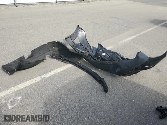 ✅ 2019 Chevrolet Equinox LT • VIN: 3GNAXUEV0KL210736 • Лот: 64774705. Опубликован ранее на Copart с пробегом 101 481 миль. Бесплатный доступ к архиву аукционных продаж из США и подробный отчёт об истории автомобиля на DreamBid. Изображение 13.