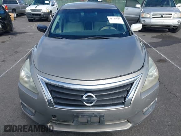 ✅ 2013 Nissan Altima S • VIN: 1N4AL3AP2DN482106 • Lot: 43727629. Wystawiony na IAAI z przebiegiem 357 273 mil. Bezpłatny archiwum sprzedaży aukcyjnych z USA i szczegółowy raport historii pojazdu na DreamBid. Zdjęcie 6.