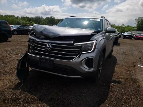 ✅ 2024 Volkswagen Atlas SE • VIN: 1V2LR2CA1RC553298 • Лот: 59110055. Опубликован ранее на Copart с пробегом 18 845 миль. Бесплатный доступ к архиву аукционных продаж из США и подробный отчёт об истории автомобиля на DreamBid. Изображение 14.