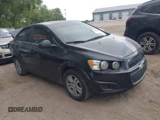 2014 Chevrolet Sonic LT with VIN 1G1JC5SH3E4105006, listed as a IAAI auction lot 42975548 with 110,232 mi miles and . Bid and sale history available at DreamBid. Image 1.