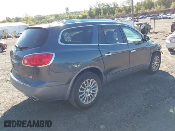 ✅ 2011 Buick Enclave CXL-1 • VIN: 5GAKVBED5BJ345217 • Lot: 43374401. Wystawiony na IAAI z przebiegiem 114 151 mil. Bezpłatny archiwum sprzedaży aukcyjnych z USA i szczegółowy raport historii pojazdu na DreamBid. Zdjęcie 4.