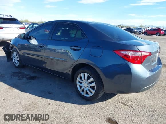 ✅ 2019 Toyota Corolla SE • VIN: 2T1BURHE4KC180786 • Lot: 43407121. Listed on IAAI with 51,050 mi. Free auction sales archive from the USA and detailed vehicle history report at DreamBid. Image 3.