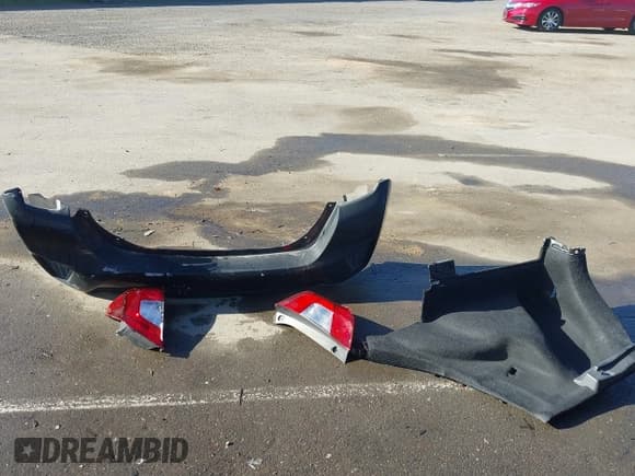 ✅ 2016 Honda Fit LX • VIN: JHMGK5H5XGX028667 • Лот: 43577874. Опубликован ранее на IAAI с пробегом 119 840 миль. Бесплатный доступ к архиву аукционных продаж из США и подробный отчёт об истории автомобиля на DreamBid. Изображение 12.