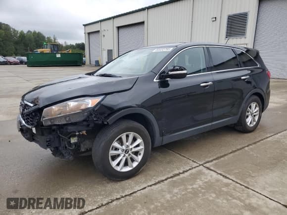 ✅ 2020 Kia Sorento L • VIN: 5XYPG4A39LG670767 • Lot: 84433785. Wystawiony na Copart z przebiegiem 95 939 mil. Bezpłatny archiwum sprzedaży aukcyjnych z USA i szczegółowy raport historii pojazdu na DreamBid. Zdjęcie 1.