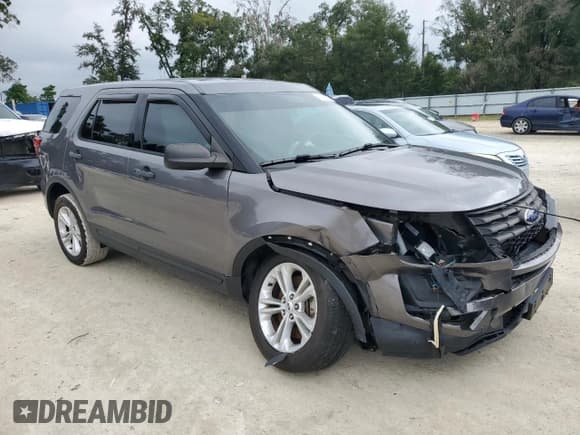 ✅ 2018 Ford Police Interceptor Utility • VIN: 1FM5K8AR8JGA73522 • Lot: 87448155. Listed on Copart with 75,739 mi. Free auction sales archive from the USA and detailed vehicle history report at DreamBid. Image 4.