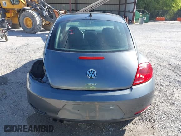 ✅ 2016 Volkswagen Beetle Fleet Edition • VIN: 3VWF17AT1GM625794 • Lot: 43520915. Listed on IAAI with Not provided. Free auction sales archive from the USA and detailed vehicle history report at DreamBid. Image 15.