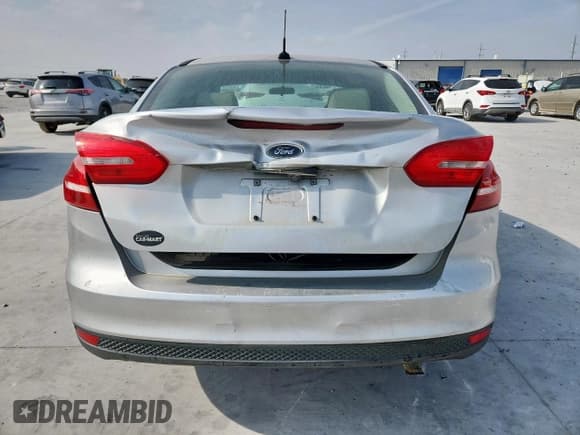 ✅ 2016 Ford Focus SE • VIN: 1FADP3F29GL202860 • Лот: 93662105. Опубликован ранее на Copart с пробегом 127 641 миль. Бесплатный доступ к архиву аукционных продаж из США и подробный отчёт об истории автомобиля на DreamBid. Изображение 6.