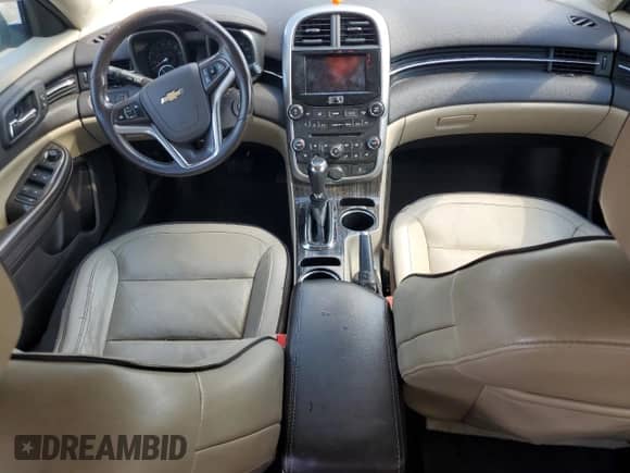 2016 Chevrolet Malibu LTZ z VIN 1G11E5SA3GF108766, wystawiony jako Copart lot #80167735 z przebiegiem 170 493 mil mil oraz Szkoda całkowita • Salvage title. Historia ofert i sprzedaży dostępna na DreamBid. Obrazek 8.