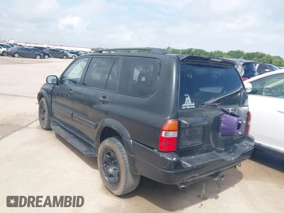 ✅ 2002 Suzuki XL7 Standard • VIN: JS3TX92V924127719 • Lot: 42575009. Listed on IAAI with 298,096 mi. Free auction sales archive from the USA and detailed vehicle history report at DreamBid. Image 3.