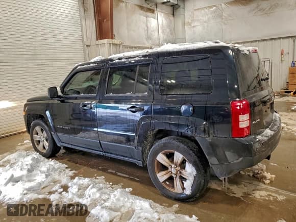✅ 2013 Jeep Patriot Sport • VIN: 1C4NJRBBXDD167518 • Лот: 94122525. Опубликован ранее на Copart с пробегом 155 761 миль. Бесплатный доступ к архиву аукционных продаж из США и подробный отчёт об истории автомобиля на DreamBid. Изображение 2.