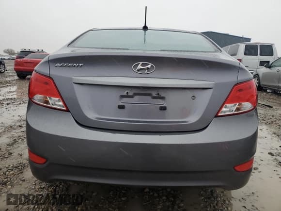 ✅ 2016 Hyundai Accent SE • VIN: KMHCT4AE6GU963781 • Лот: 80390974. Опубликован ранее на Copart с пробегом 131 578 миль. Бесплатный доступ к архиву аукционных продаж из США и подробный отчёт об истории автомобиля на DreamBid. Изображение 6.