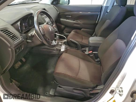 ✅ 2017 Mitsubishi Outlander ES • VIN: JA4AR3AU1HZ009322 • Lot: 95708985. Wystawiony na Copart z przebiegiem 32 426 mil. Bezpłatny archiwum sprzedaży aukcyjnych z USA i szczegółowy raport historii pojazdu na DreamBid. Zdjęcie 7.