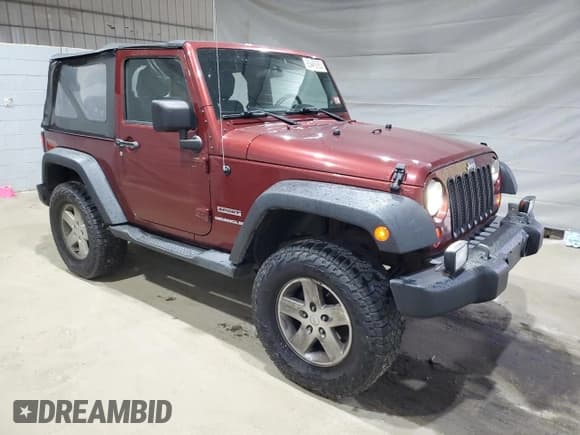 ✅ 2010 Jeep Wrangler Mountain • VIN: 1J4AA2D15AL176469 • Lot: 85846285. Wystawiony na Copart z przebiegiem 107 628 mil. Bezpłatny archiwum sprzedaży aukcyjnych z USA i szczegółowy raport historii pojazdu na DreamBid. Zdjęcie 4.