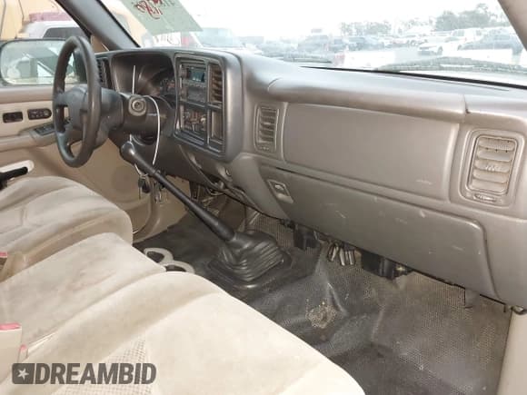 ✅ 2004 Chevrolet Silverado 2500HD LS • VIN: 1GCHC23U64F186697 • Лот: 41851795. Опубликован ранее на IAAI с пробегом 232 715 миль. Бесплатный доступ к архиву аукционных продаж из США и подробный отчёт об истории автомобиля на DreamBid. Изображение 5.