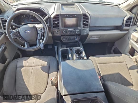 ✅ 2019 Ford F-150 XL • VIN: 1FTEW1EP3KKD68518 • Lot: 94514335. Listed on Copart with 130,808 mi. Free auction sales archive from the USA and detailed vehicle history report at DreamBid. Image 8.