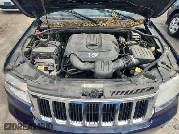 ✅ 2012 Jeep Grand Cherokee Limited • VIN: 1C4RJFBGXCC174260 • Лот: 85648855. Опубликован ранее на Copart с пробегом 140 833 миль. Бесплатный доступ к архиву аукционных продаж из США и подробный отчёт об истории автомобиля на DreamBid. Изображение 12.