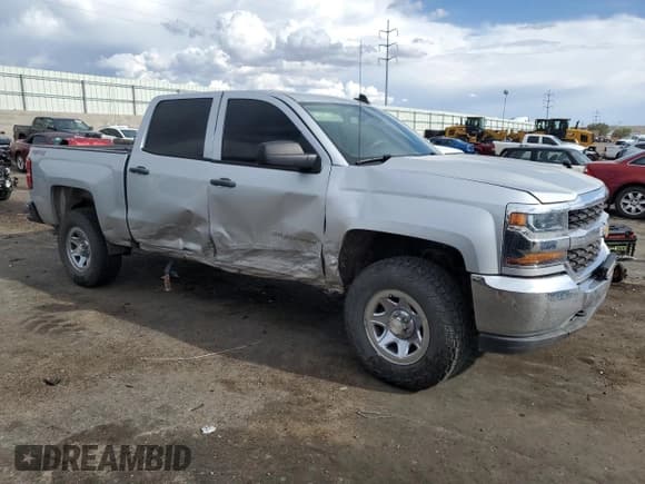 ✅ 2017 Chevrolet Silverado 1500 LS • VIN: 3GCUKNEC4HG180828 • Лот: 65255554. Опубликован ранее на Copart с пробегом 101 478 миль. Бесплатный доступ к архиву аукционных продаж из США и подробный отчёт об истории автомобиля на DreamBid. Изображение 4.