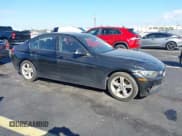 ✅ 2015 BMW 3 Series 328i xDrive • VIN: WBA3B5G57FNS17026 • Lot: 43560064. Wystawiony na IAAI z przebiegiem 65 791 mil. Bezpłatny archiwum sprzedaży aukcyjnych z USA i szczegółowy raport historii pojazdu na DreamBid. Zdjęcie 1.