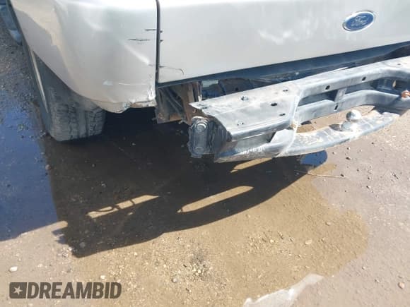 ✅ 2005 Ford Explorer Sport Trac XLS • VIN: 1FMZU67K55UB51918 • Lot: 42333717. Wystawiony na IAAI z przebiegiem 177 630 mil. Bezpłatny archiwum sprzedaży aukcyjnych z USA i szczegółowy raport historii pojazdu na DreamBid. Zdjęcie 14.