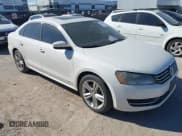 ✅ 2014 Volkswagen Passat SE • VIN: 1VWBN7A35EC085870 • Lot: 43654648. Listed on IAAI with 155,647 mi. Free auction sales archive from the USA and detailed vehicle history report at DreamBid. Image 1.