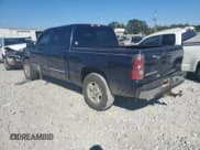✅ 2005 Chevrolet Silverado 1500 LS • VIN: 2GCEC13T451207477 • Лот: 76622494. Опубликован ранее на Copart с пробегом 214 810 миль. Бесплатный доступ к архиву аукционных продаж из США и подробный отчёт об истории автомобиля на DreamBid. Изображение 2.