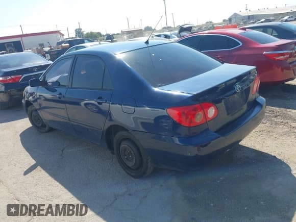 ✅ 2006 Toyota Corolla CE • VIN: 1NXBR32E26Z703721 • Lot: 43447556. Listed on IAAI with 299,999 mi. Free auction sales archive from the USA and detailed vehicle history report at DreamBid. Image 3.