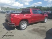 ✅ 2022 Chevrolet Silverado 1500 Custom • VIN: 3GCPYBEK6NG188796 • Lot: 62487375. Wystawiony na Copart z przebiegiem 31 799 mil. Bezpłatny archiwum sprzedaży aukcyjnych z USA i szczegółowy raport historii pojazdu na DreamBid. Zdjęcie 3.