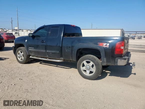 ✅ 2013 Chevrolet Silverado 2500HD LTZ • VIN: 1GC2KYE87DZ165996 • Lot: 92822315. Listed on Copart with 165,197 mi. Free auction sales archive from the USA and detailed vehicle history report at DreamBid. Image 2.