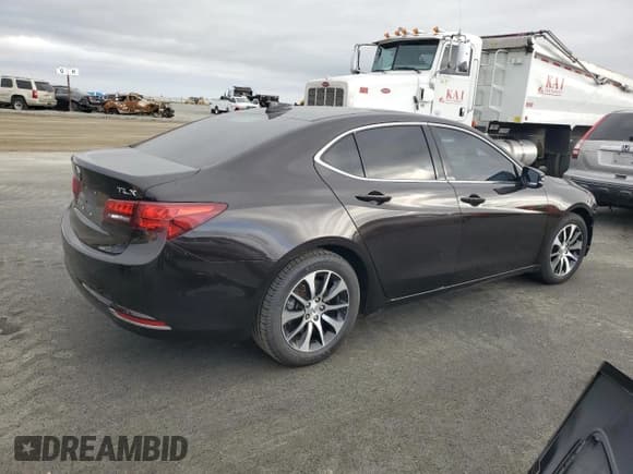 ✅ 2015 Acura TLX • VIN: 19UUB1F39FA017967 • Lot: 82667655. Listed on Copart with 125,192 mi. Free auction sales archive from the USA and detailed vehicle history report at DreamBid. Image 3.