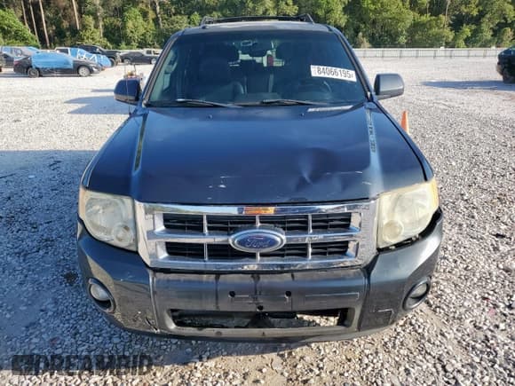 ✅ 2009 Ford Escape Limited • VIN: 1FMCU04G19KB71457 • Lot: 84066195. Listed on Copart with 114,951 mi. Free auction sales archive from the USA and detailed vehicle history report at DreamBid. Image 5.