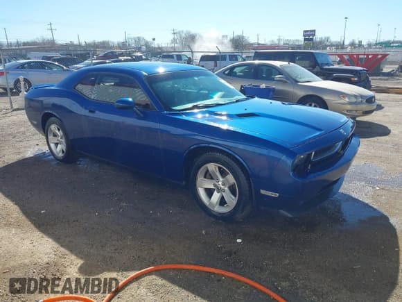 ✅ 2010 Dodge Challenger R/T Classic • VIN: 2B3CJ5DT3AH244705 • Lot: 41671350. Wystawiony na IAAI z przebiegiem 190 269 mil. Bezpłatny archiwum sprzedaży aukcyjnych z USA i szczegółowy raport historii pojazdu na DreamBid. Zdjęcie 1.