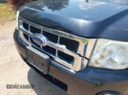 ✅ 2008 Ford Escape XLT • VIN: 1FMCU93198KA29776 • Lot: 42385565. Listed on IAAI with 250,329 mi. Free auction sales archive from the USA and detailed vehicle history report at DreamBid. Image 6.