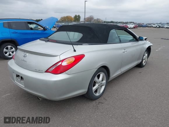 ✅ 2004 Toyota Solara SE • VIN: 4T1FA38P64U031712 • Lot: 43645232. Listed on IAAI with Not provided. Free auction sales archive from the USA and detailed vehicle history report at DreamBid. Image 4.