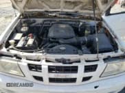 ✅ 2004 Isuzu Rodeo S • VIN: 4S2DM58W144310706 • Lot: 74980644. Wystawiony na Copart z przebiegiem 155 262 mil. Bezpłatny archiwum sprzedaży aukcyjnych z USA i szczegółowy raport historii pojazdu na DreamBid. Zdjęcie 11.