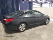 ✅ 2013 Hyundai Sonata GLS • VIN: 5NPEB4ACXDH538679 • Lot: 71598714. Listed on Copart with 246,571 mi. Free auction sales archive from the USA and detailed vehicle history report at DreamBid. Image 3.