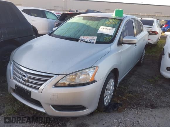 ✅ 2015 Nissan Sentra S • VIN: 3N1AB7AP4FY219189 • Lot: 43401405. Listed on IAAI with 91,495 mi. Free auction sales archive from the USA and detailed vehicle history report at DreamBid. Image 2.
