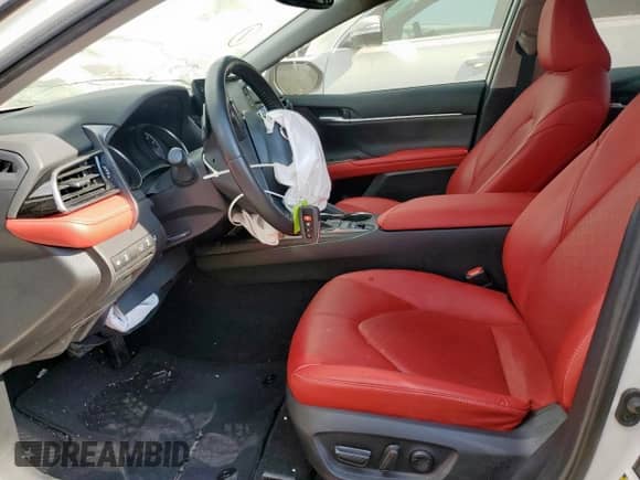 2021 Toyota Camry Hybrid XSE с VIN 4T1K31AK0MU026419, выставлен на аукционе Copart как лот 81029735 с пробегом 153 313 миль миль и Списание • Salvage title. История ставок и продаж доступна на DreamBid. Изображение 7.