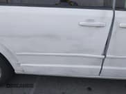 ✅ 2017 Dodge Grand Caravan SE Plus • VIN: 2C4RDGBG5HR606622 • Lot: 43661801. Wystawiony na IAAI z przebiegiem 156 157 mil. Bezpłatny archiwum sprzedaży aukcyjnych z USA i szczegółowy raport historii pojazdu na DreamBid. Zdjęcie 17.