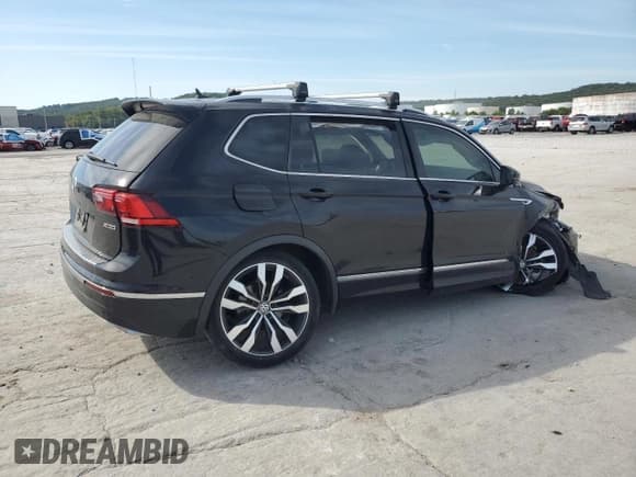 ✅ 2021 Volkswagen Tiguan SEL Premium R-Line • VIN: 3VV4B7AX9MM042512 • Лот: 81874915. Опубликован ранее на Copart с пробегом 43 300 миль. Бесплатный доступ к архиву аукционных продаж из США и подробный отчёт об истории автомобиля на DreamBid. Изображение 3.