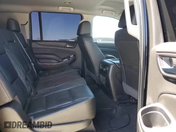 2017 Chevrolet Suburban LT z VIN 1GNSCHKC6HR394544, wystawiony jako Copart lot #70961584 z przebiegiem 118 545 mil mil oraz Czysty tytuł • Clean title. Historia ofert i sprzedaży dostępna na DreamBid. Obrazek 11.