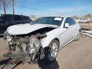 2014 Hyundai Genesis Coupe R-Spec с VIN KMHHT6KD2EU119807, выставлен на аукционе IAAI как лот 41425138 с пробегом 227 186 миль миль и . История ставок и продаж доступна на DreamBid. Изображение 6.