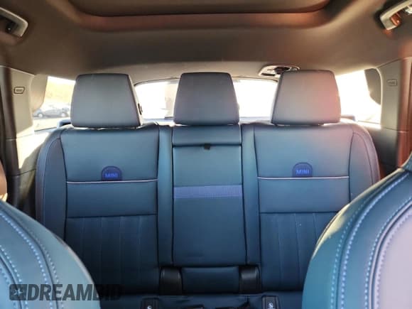 ✅ 2025 MINI Countryman S • VIN: WMZ23GA03S7P31538 • Лот: 90831885. Опубликован ранее на Copart с пробегом 28 149 миль. Бесплатный доступ к архиву аукционных продаж из США и подробный отчёт об истории автомобиля на DreamBid. Изображение 10.