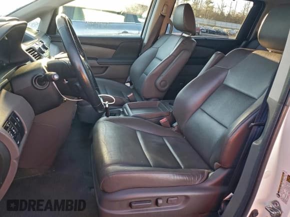 ✅ 2014 Honda Odyssey EX-L • VIN: 5FNRL5H66EB092230 • Лот: 93708515. Опубликован ранее на Copart с пробегом 147 737 миль. Бесплатный доступ к архиву аукционных продаж из США и подробный отчёт об истории автомобиля на DreamBid. Изображение 7.