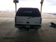 ✅ 2005 Chevrolet Suburban LT • VIN: 3GNEC16Z35G294867 • Лот: 55535585. Опубликован ранее на Copart с пробегом Не указан. Бесплатный доступ к архиву аукционных продаж из США и подробный отчёт об истории автомобиля на DreamBid. Изображение 6.