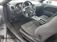 ✅ 2009 Dodge Challenger SE • VIN: 2B3LJ44V19H504283 • Lot: 63789594. Wystawiony na Copart z przebiegiem 151 167 mil. Bezpłatny archiwum sprzedaży aukcyjnych z USA i szczegółowy raport historii pojazdu na DreamBid. Zdjęcie 8.