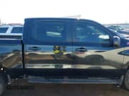 ✅ 2022 Chevrolet Silverado 1500 LT Trail Boss • VIN: 3GCUDFED6NG682616 • Lot: 41266230. Listed on IAAI with 27,821 mi. Free auction sales archive from the USA and detailed vehicle history report at DreamBid. Image 13.